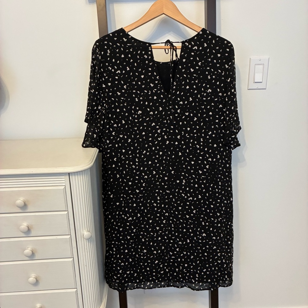 Anthropologie dress by Cloth & Stone. Size large. Gorgeous flattering